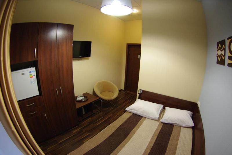 Hotel Darnitskiy Киев Стая снимка